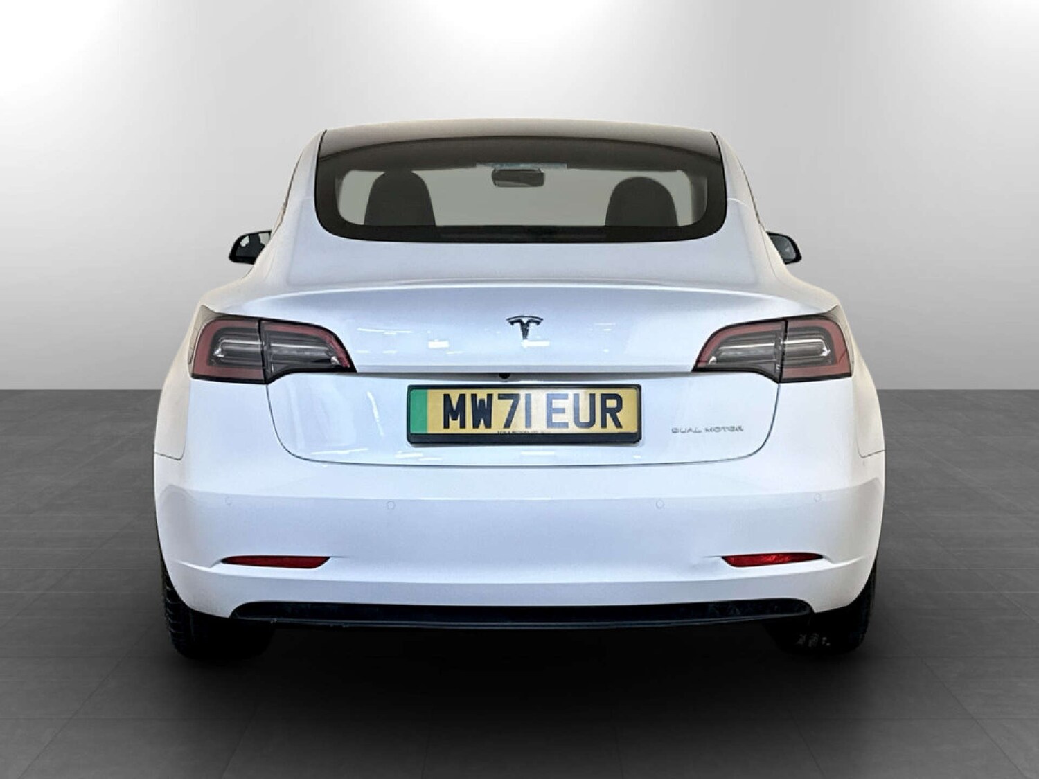 Used Tesla Model 3 2021 for sale - 77567347: Photo 9