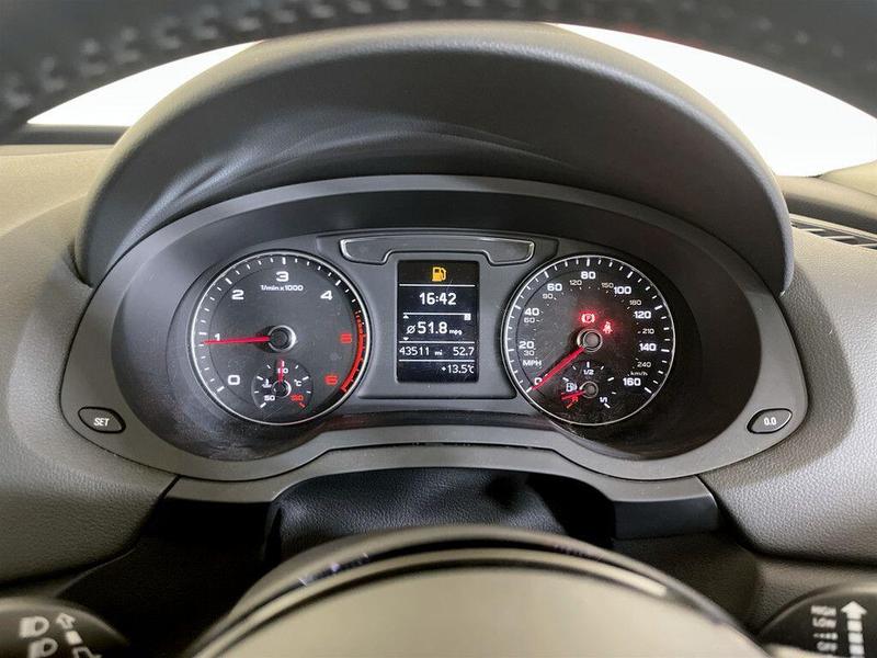 Used Audi Q3 2018 for sale - 76580703: Photo 19