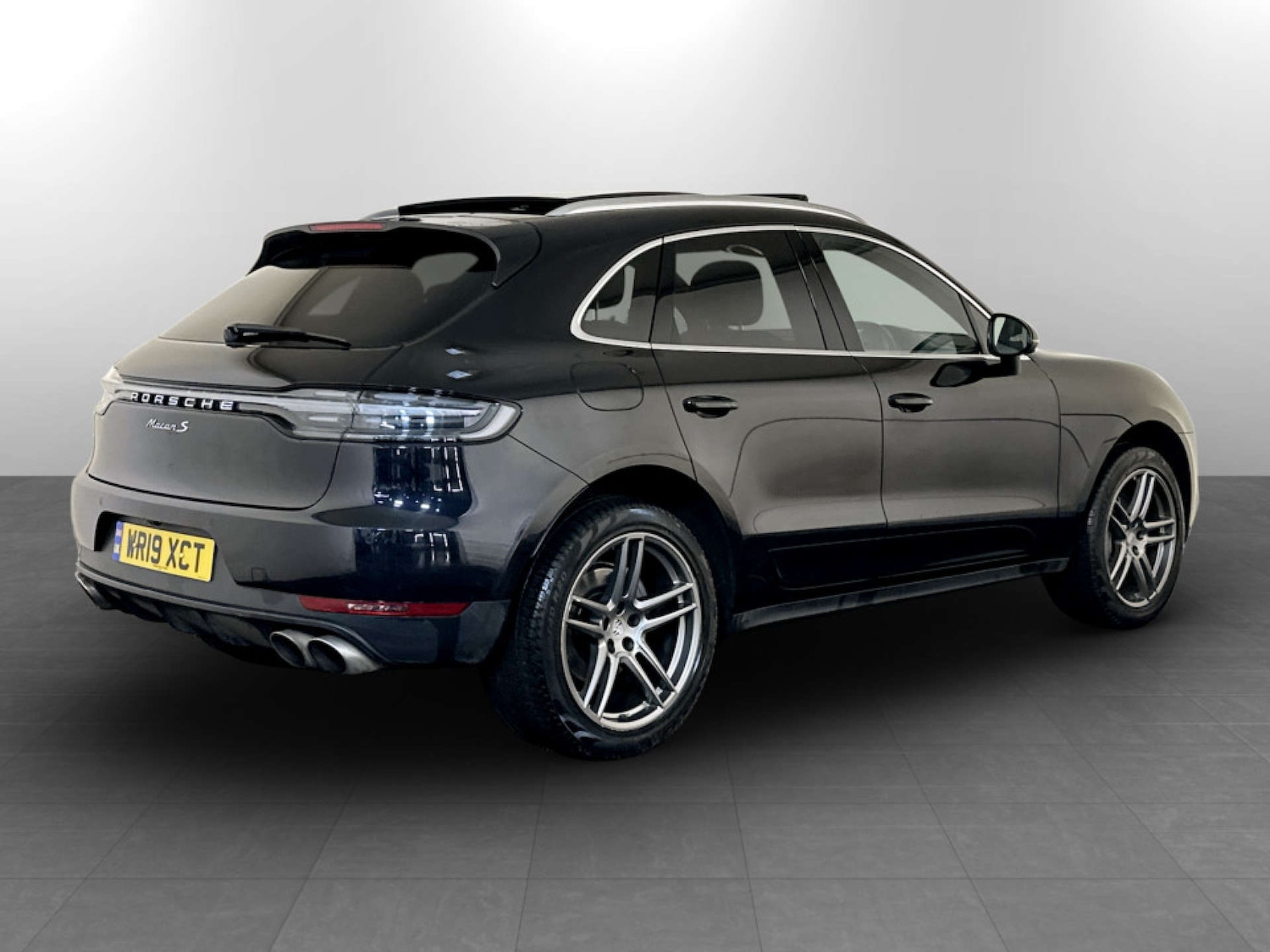 Used Porsche Macan 2019 for sale - 77198019: Photo 10