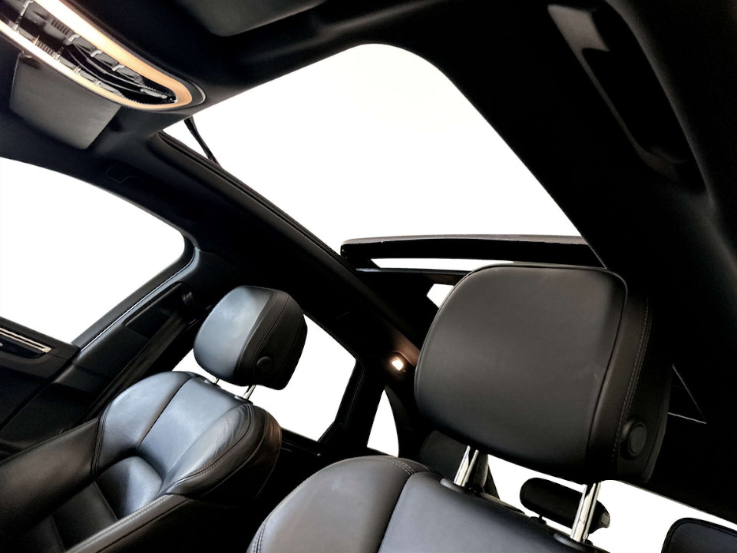 Used Porsche Macan 2019 for sale - 77198019: Photo 14