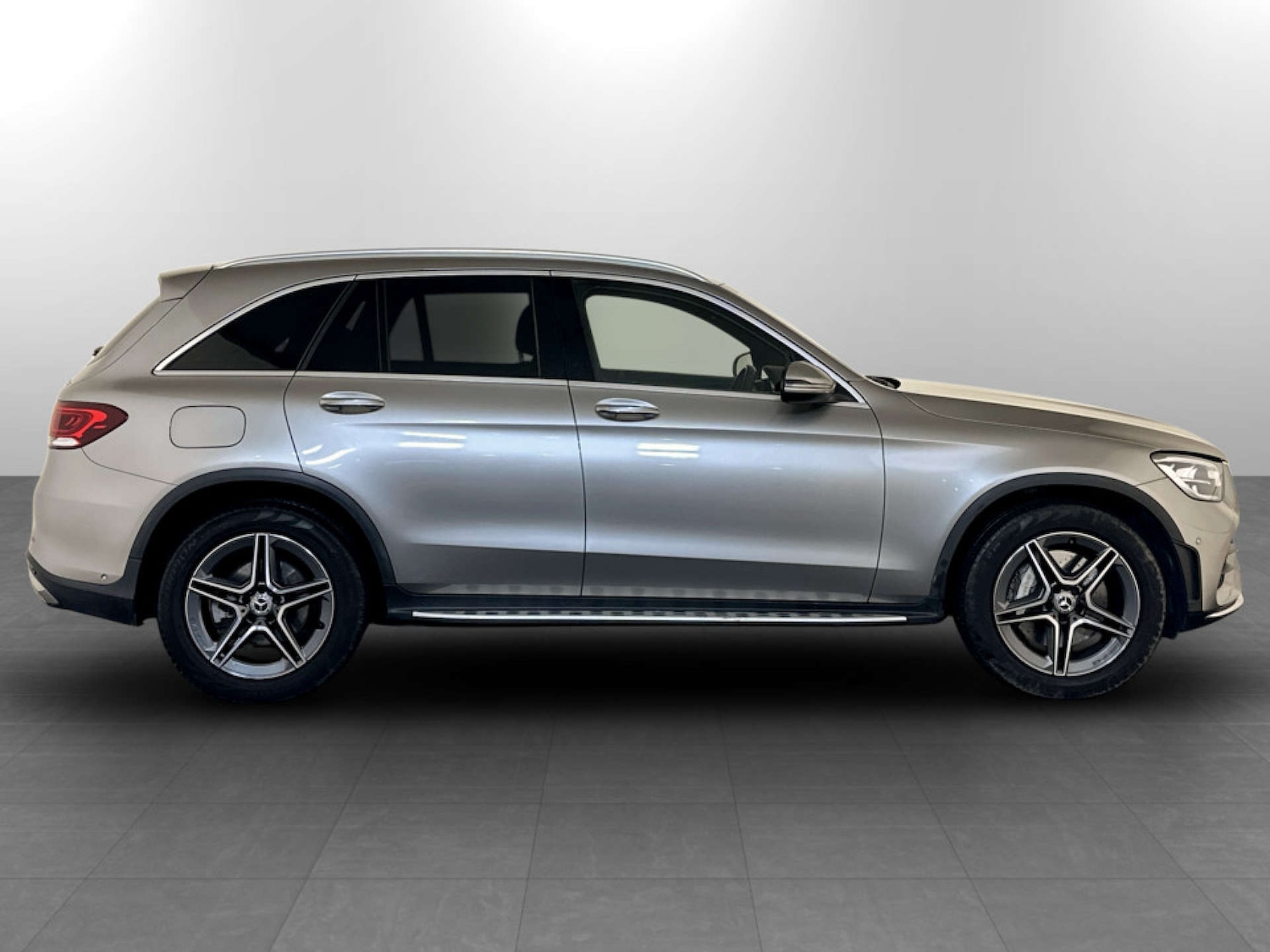 Used Mercedes-Benz GLC 2020 for sale - 77590567: Photo 11