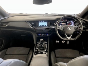 Used Vauxhall Insignia 2019 for sale - 76114638: Photo 3