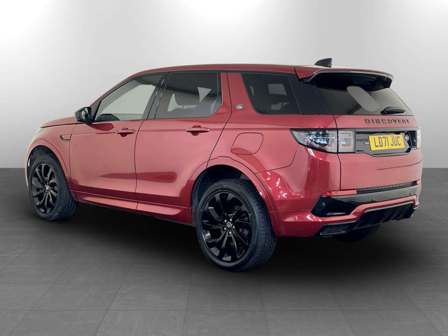 Used Land Rover Discovery Sport 2021 for sale - 77380669: Photo 8