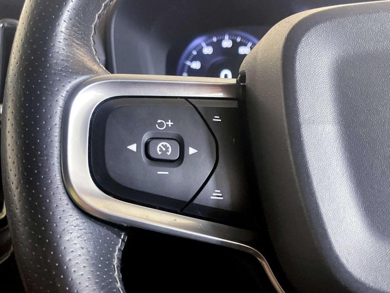 Used Volvo XC40 2019 for sale - 76772691: Photo 17