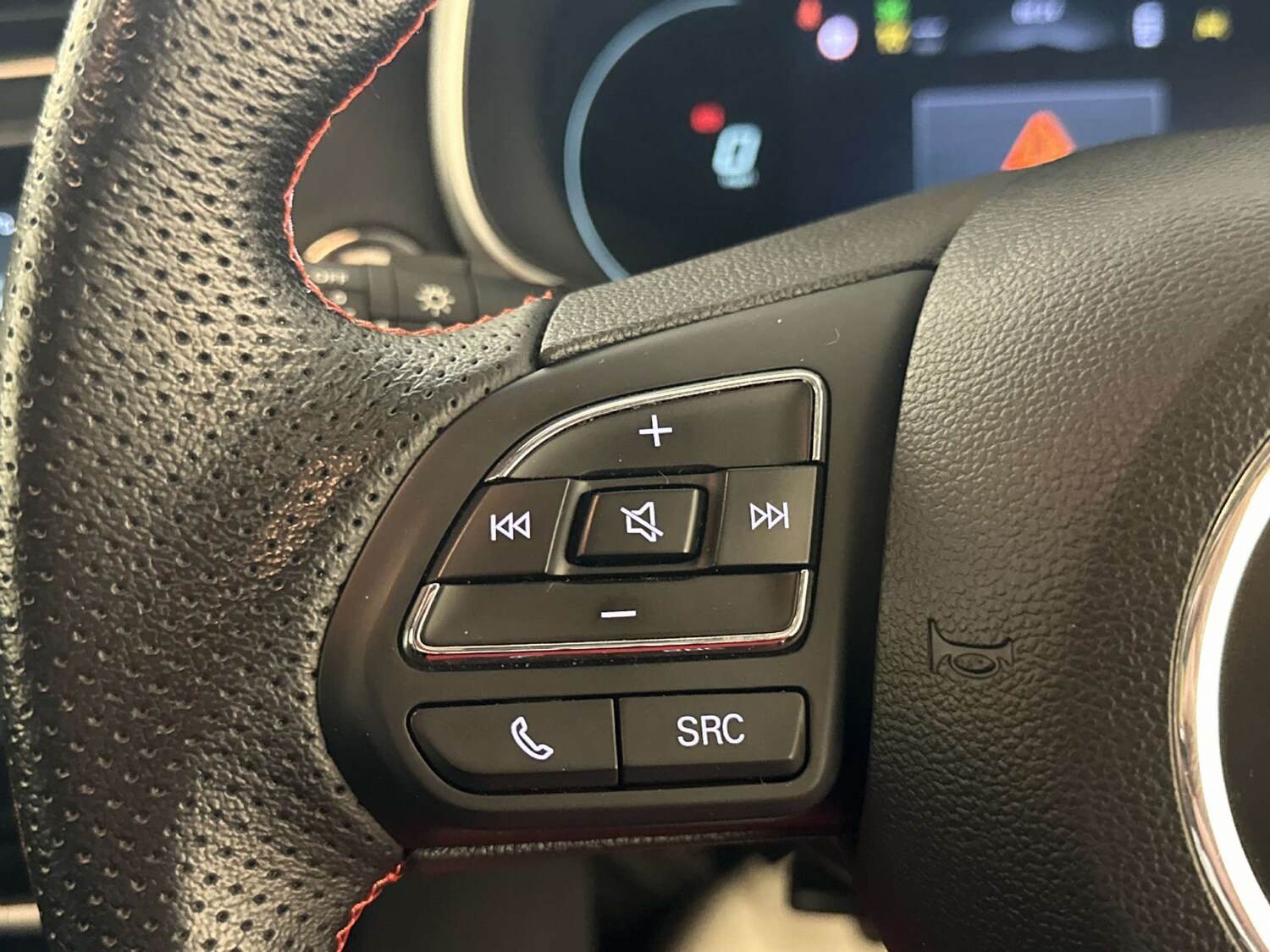 Used MG MG ZS 2024 for sale - 78150109: Photo 17