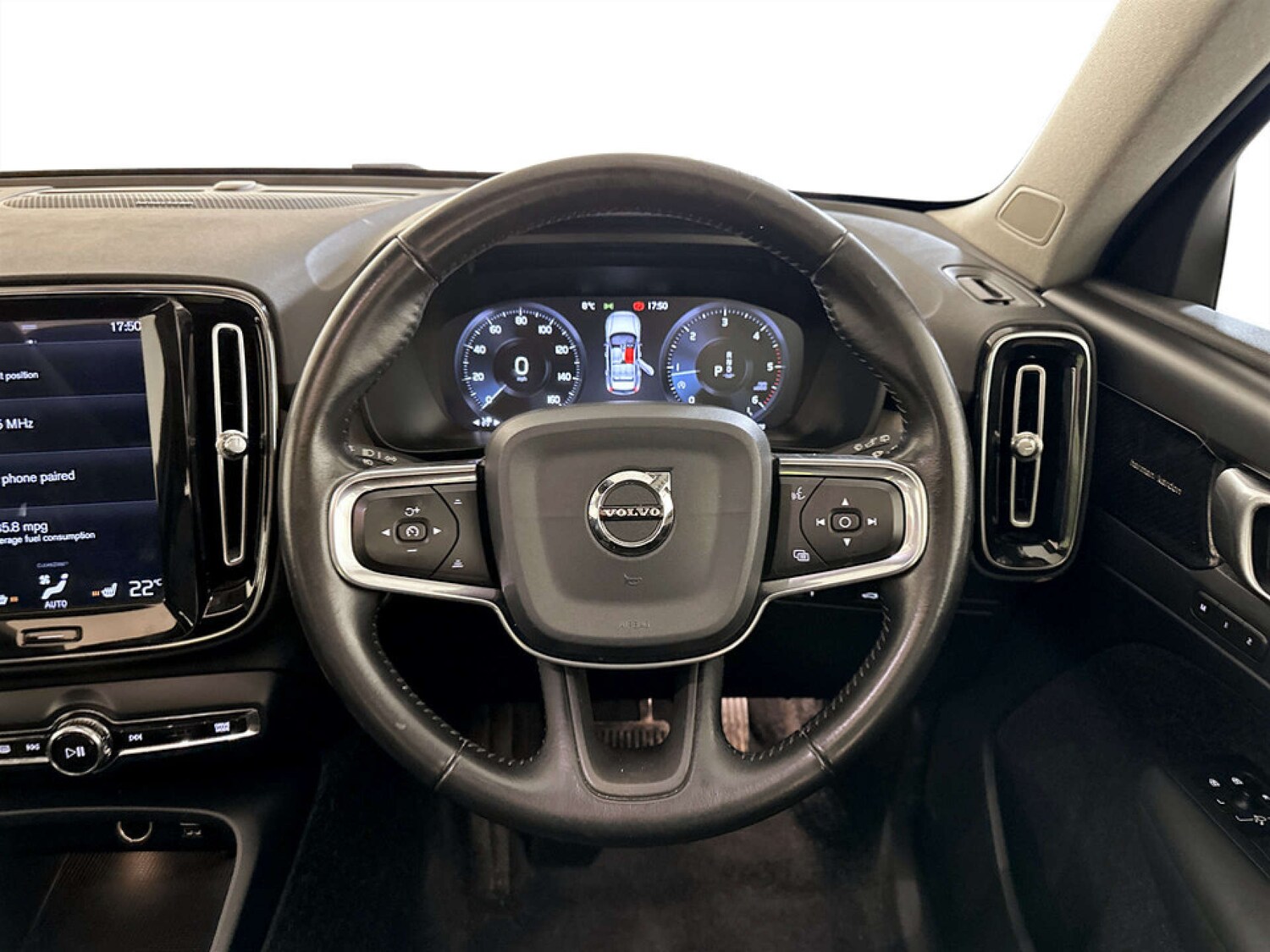 Used Volvo XC40 2019 for sale - 77469968: Photo 15