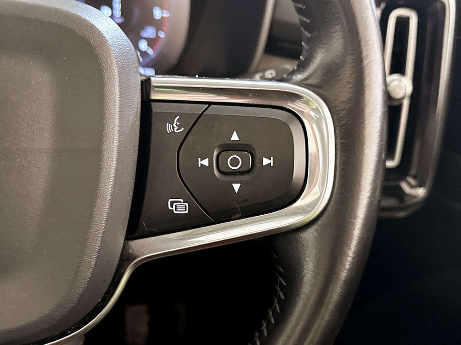 Used Volvo XC40 2019 for sale - 77469968: Photo 18