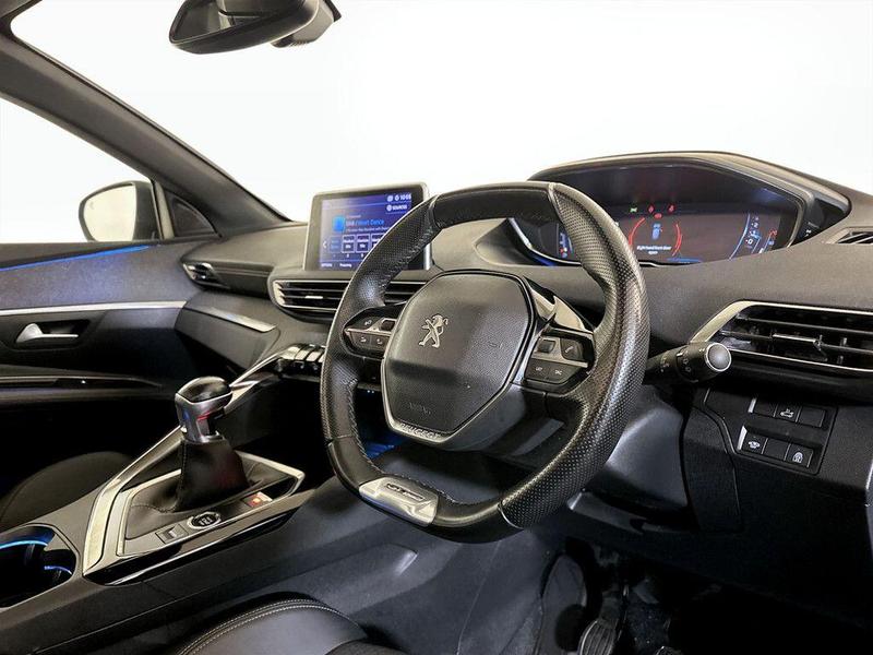 Used Peugeot 3008 2020 for sale - 76064602: Photo 15
