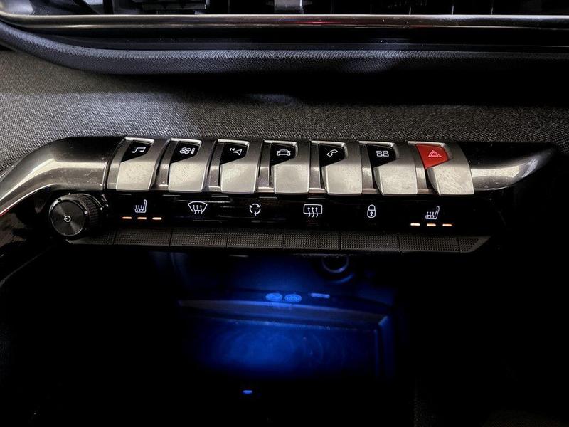 Used Peugeot 3008 2020 for sale - 76064602: Photo 25