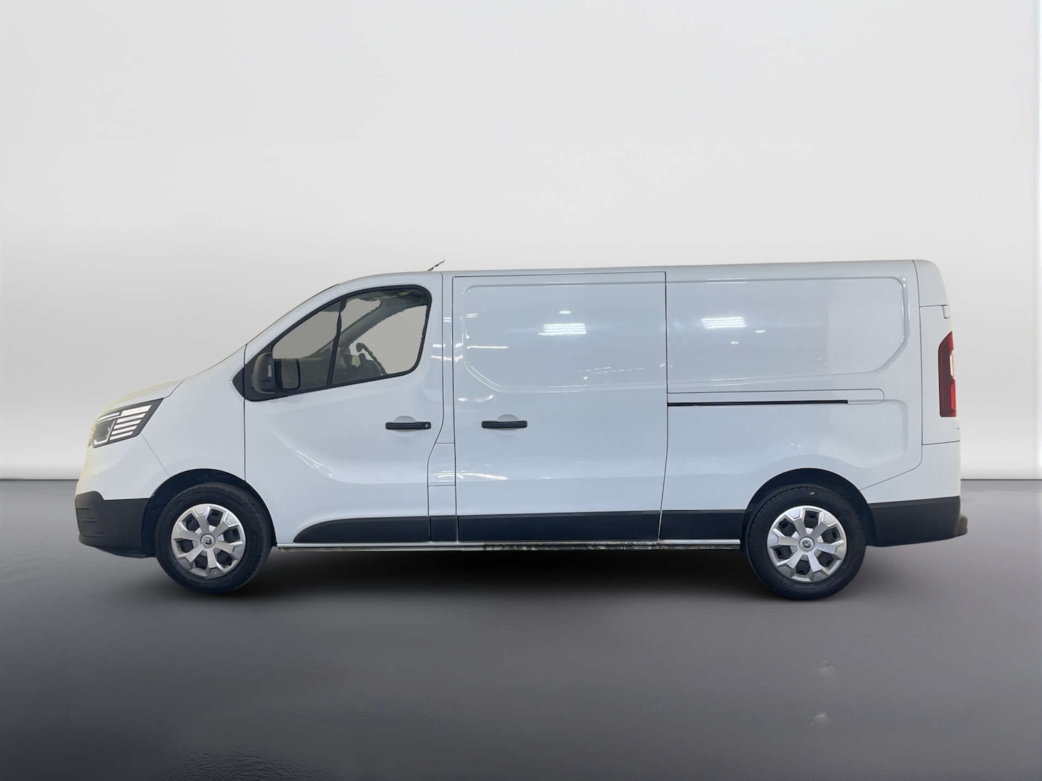 Used Renault Trafic 2023 for sale - 78196827: Photo 7