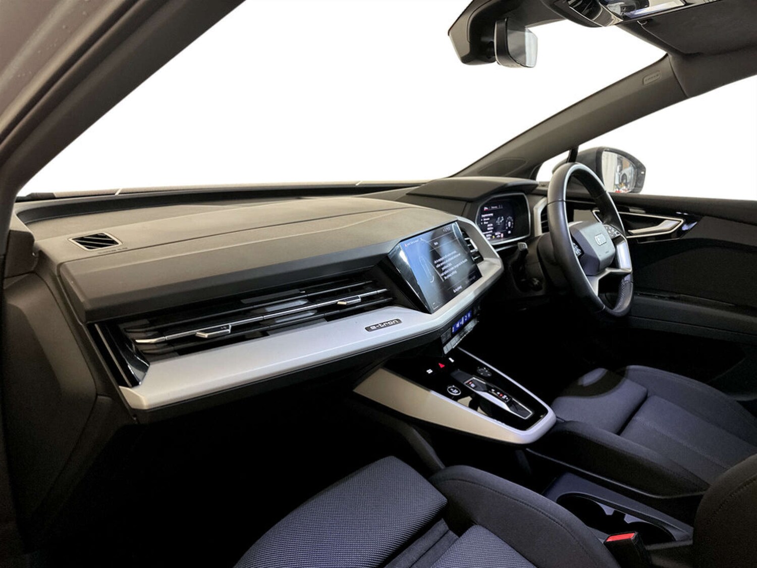 Used Audi Q4 e-tron 2023 for sale - 77469971: Photo 12