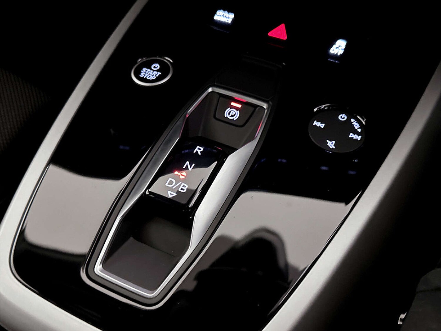 Used Audi Q4 e-tron 2023 for sale - 77469971: Photo 27