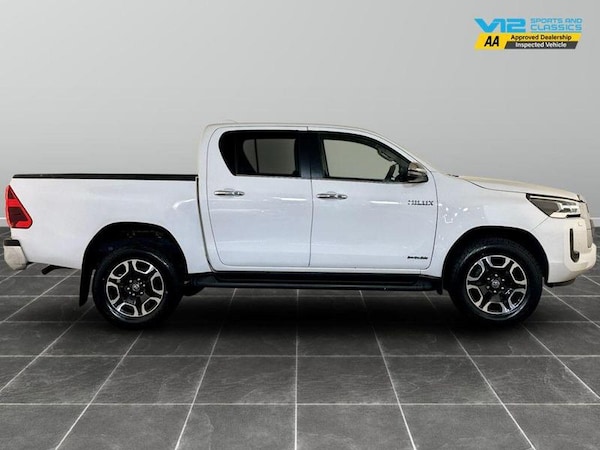 Used Toyota Hilux 2022 for sale - 76161996: Photo 11