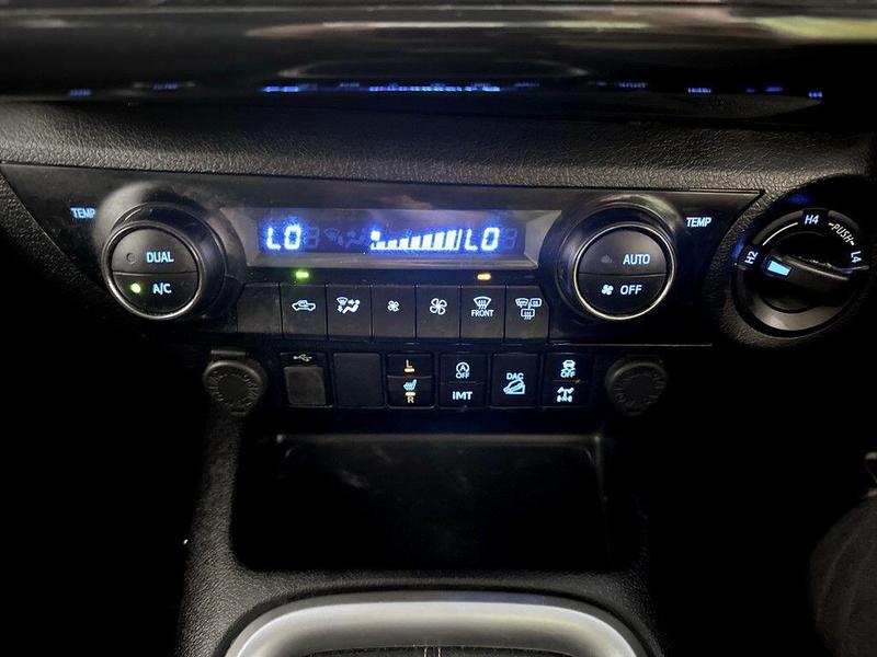 Used Toyota Hilux 2022 for sale - 76161996: Photo 25