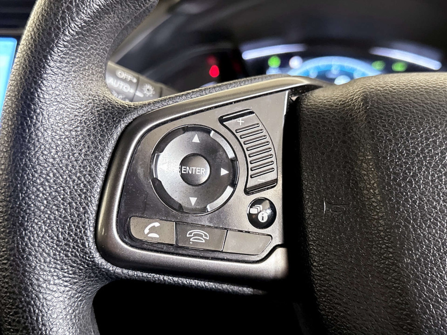 Used Honda Civic 2018 for sale - 77567353: Photo 16