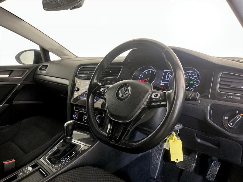 Used Volkswagen Golf 2019 for sale - 76568681: Photo 15