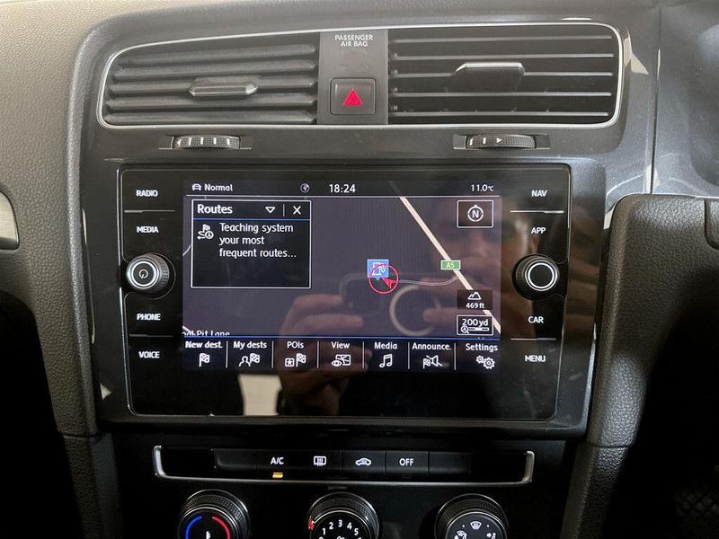 Used Volkswagen Golf 2019 for sale - 76568681: Photo 21