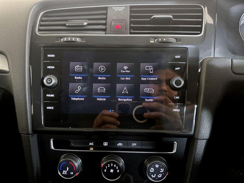 Used Volkswagen Golf 2019 for sale - 76568681: Photo 25