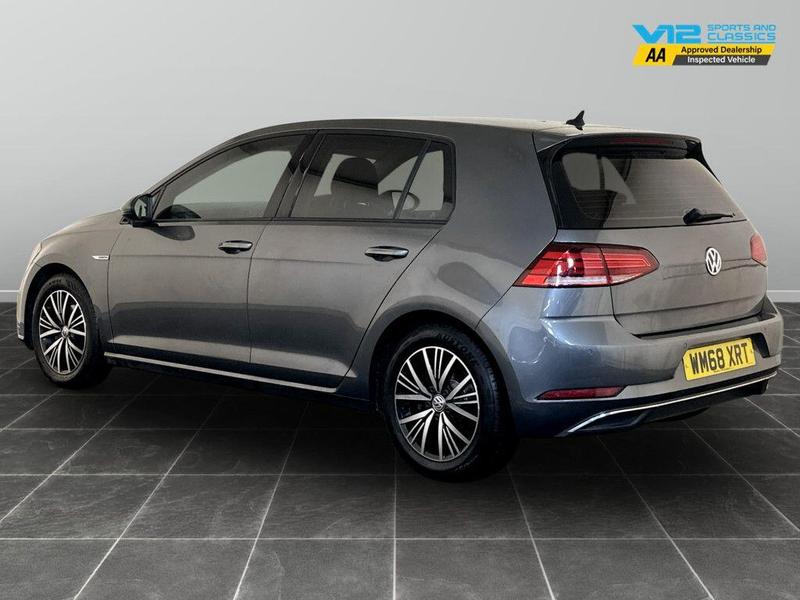 Used Volkswagen Golf 2019 for sale - 76568681: Photo 8