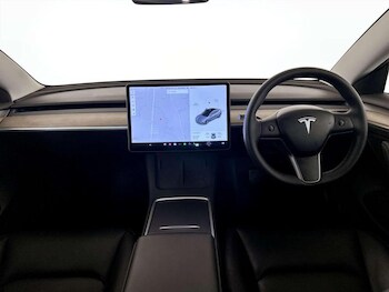 Used Tesla Model 3 2021 for sale - 76984808: Photo