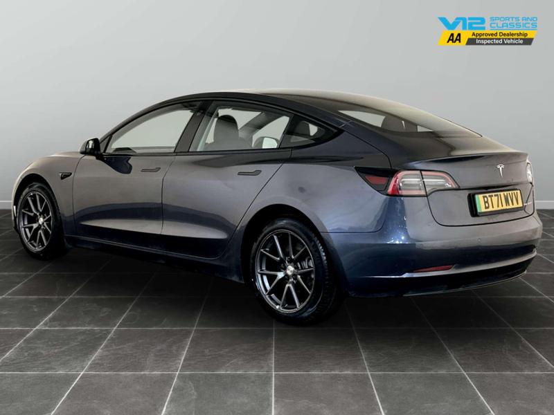 Used Tesla Model 3 2021 for sale - 76984808: Photo 8