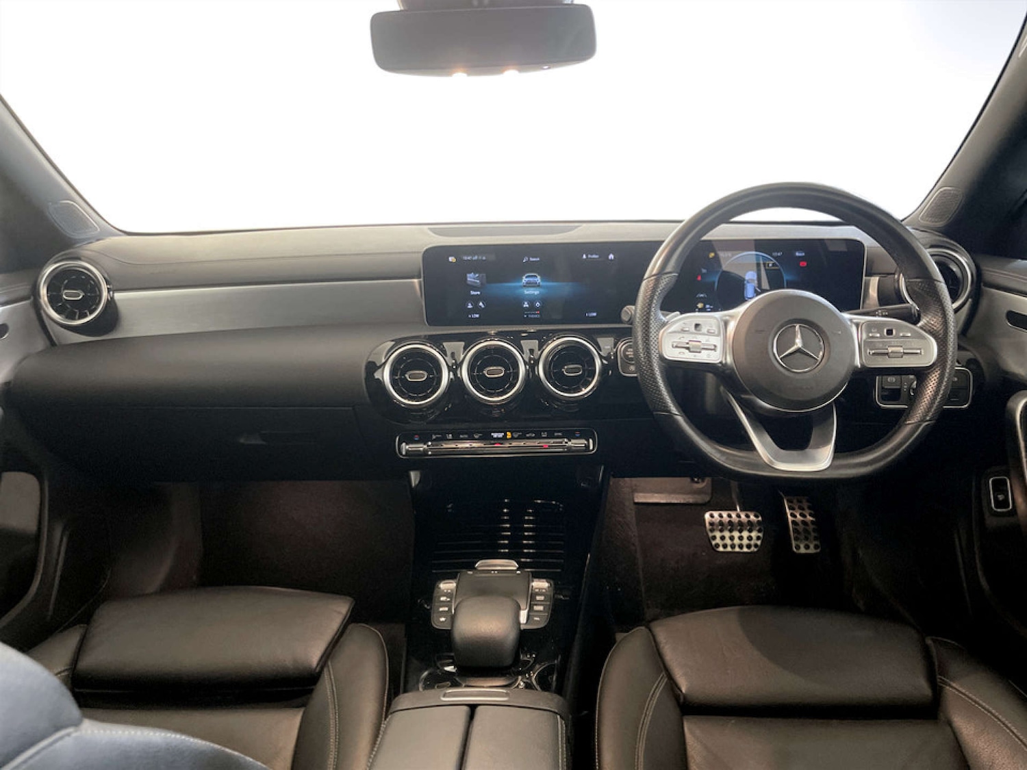 Used Mercedes-Benz CLA 2020 for sale - 77198042: Photo 3