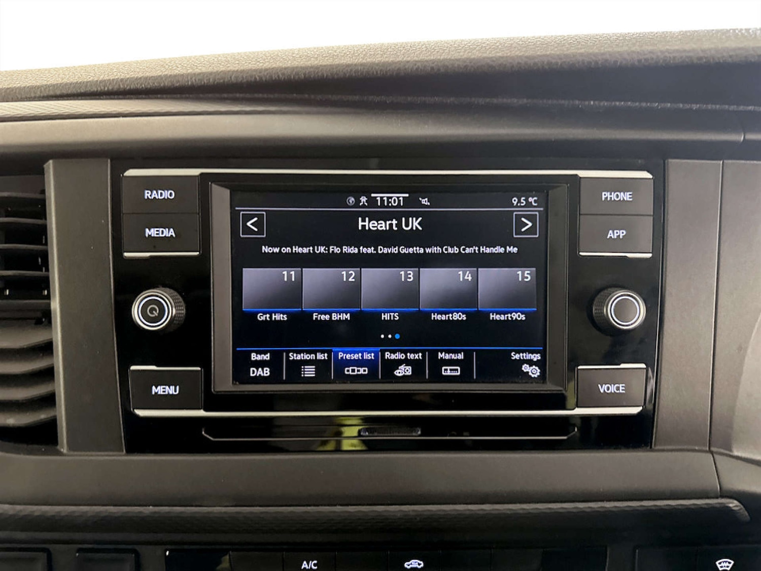 Used Volkswagen Transporter 2021 for sale - 77326104: Photo 23