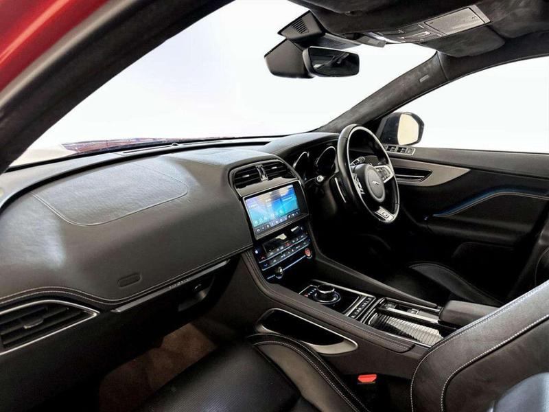 Used Jaguar F-Pace 2018 for sale - 76826223: Photo 12