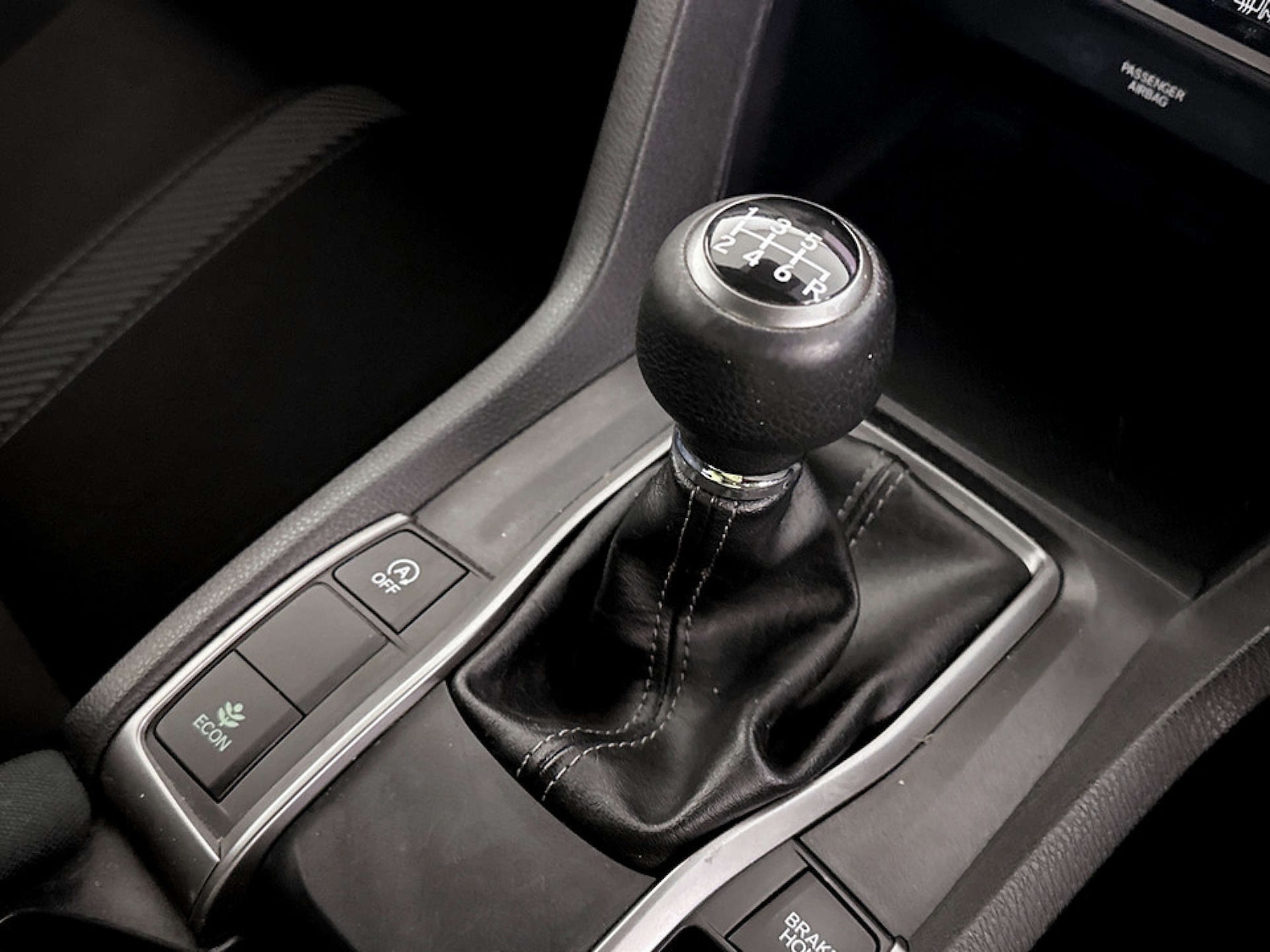 Used Honda Civic 2017 for sale - 77336931: Photo 24