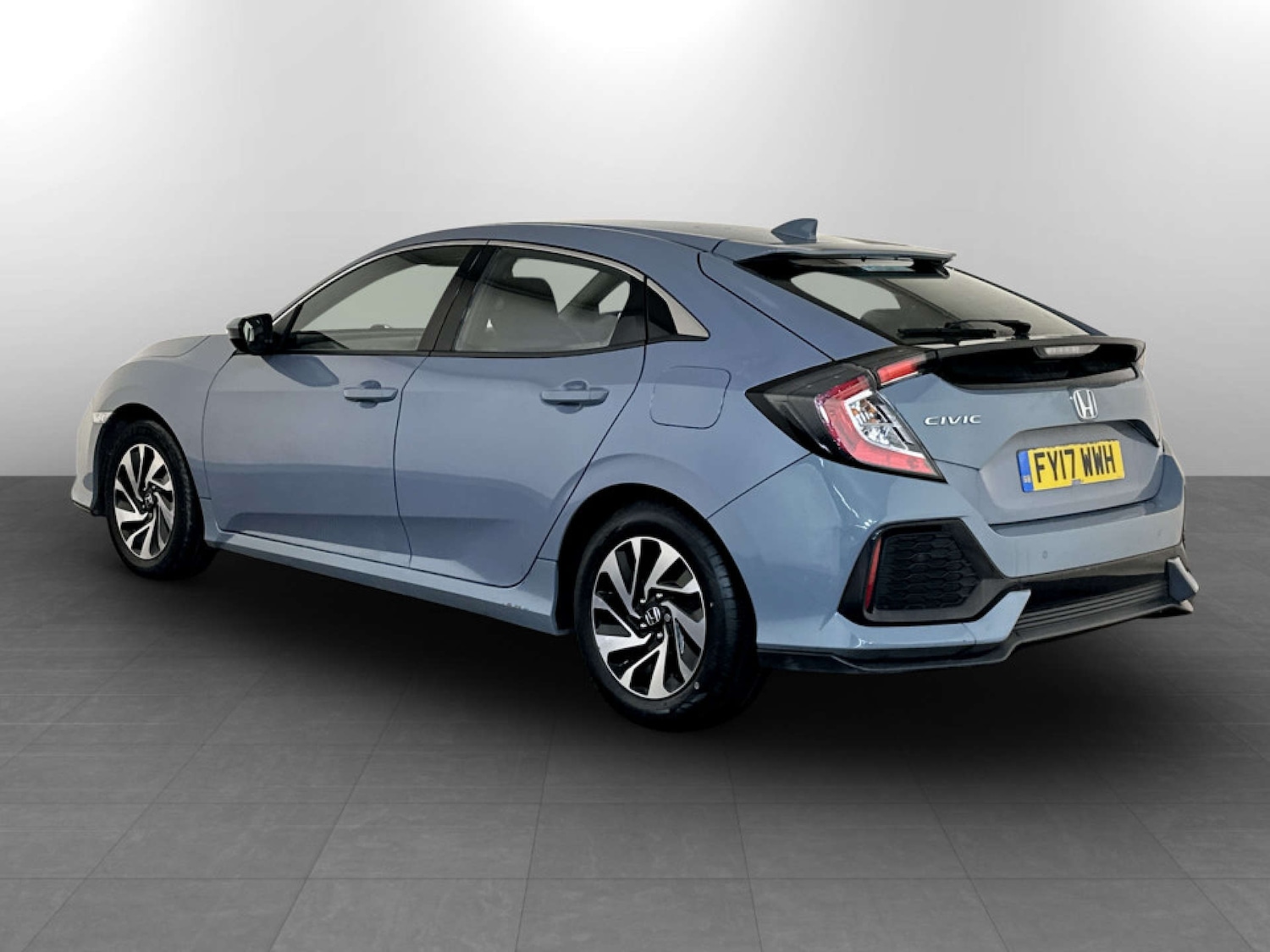 Used Honda Civic 2017 for sale - 77336931: Photo 8