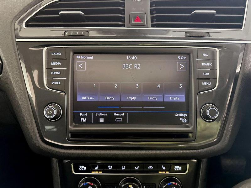 Used Volkswagen Tiguan 2016 for sale - 76673192: Photo 24