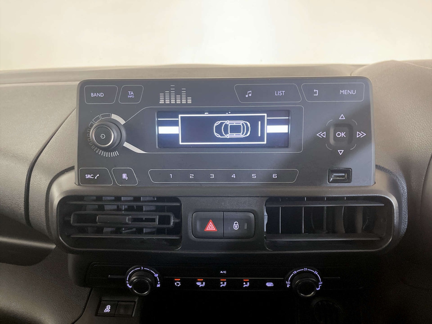 Used Vauxhall Combo 2019 for sale - 77185666: Photo 20