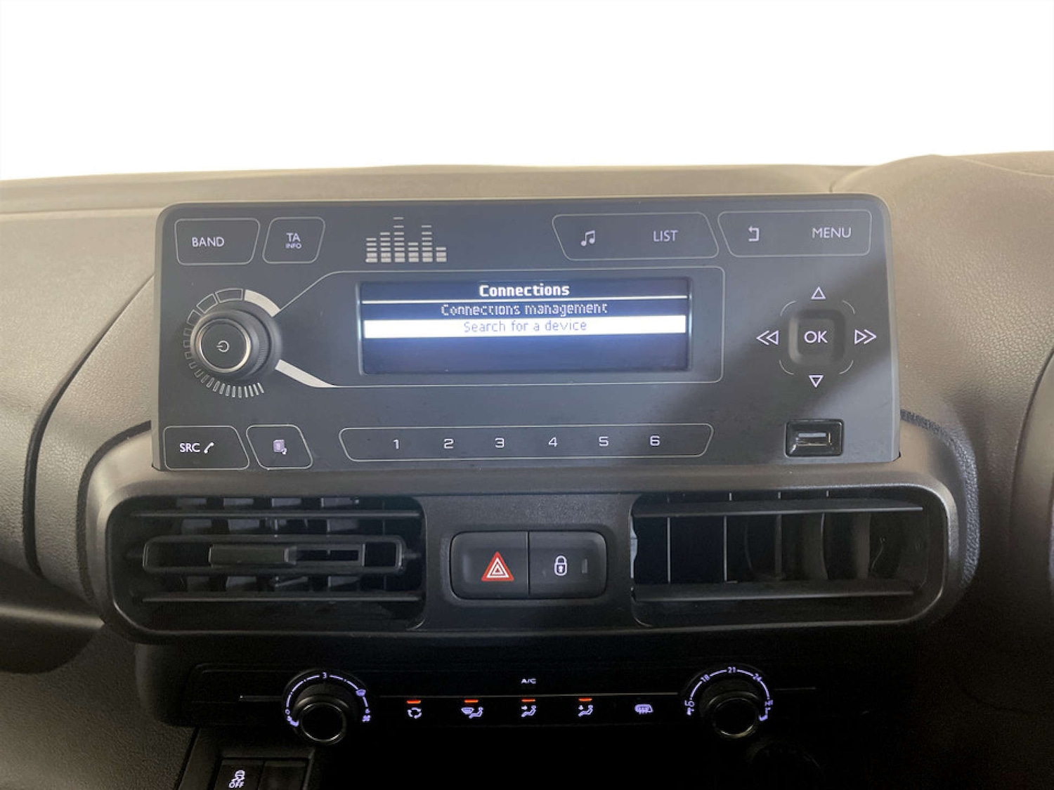 Used Vauxhall Combo 2019 for sale - 77185666: Photo 22