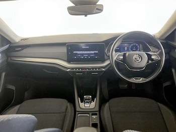 Used Skoda Octavia 2021 for sale - 76290350: Photo 3