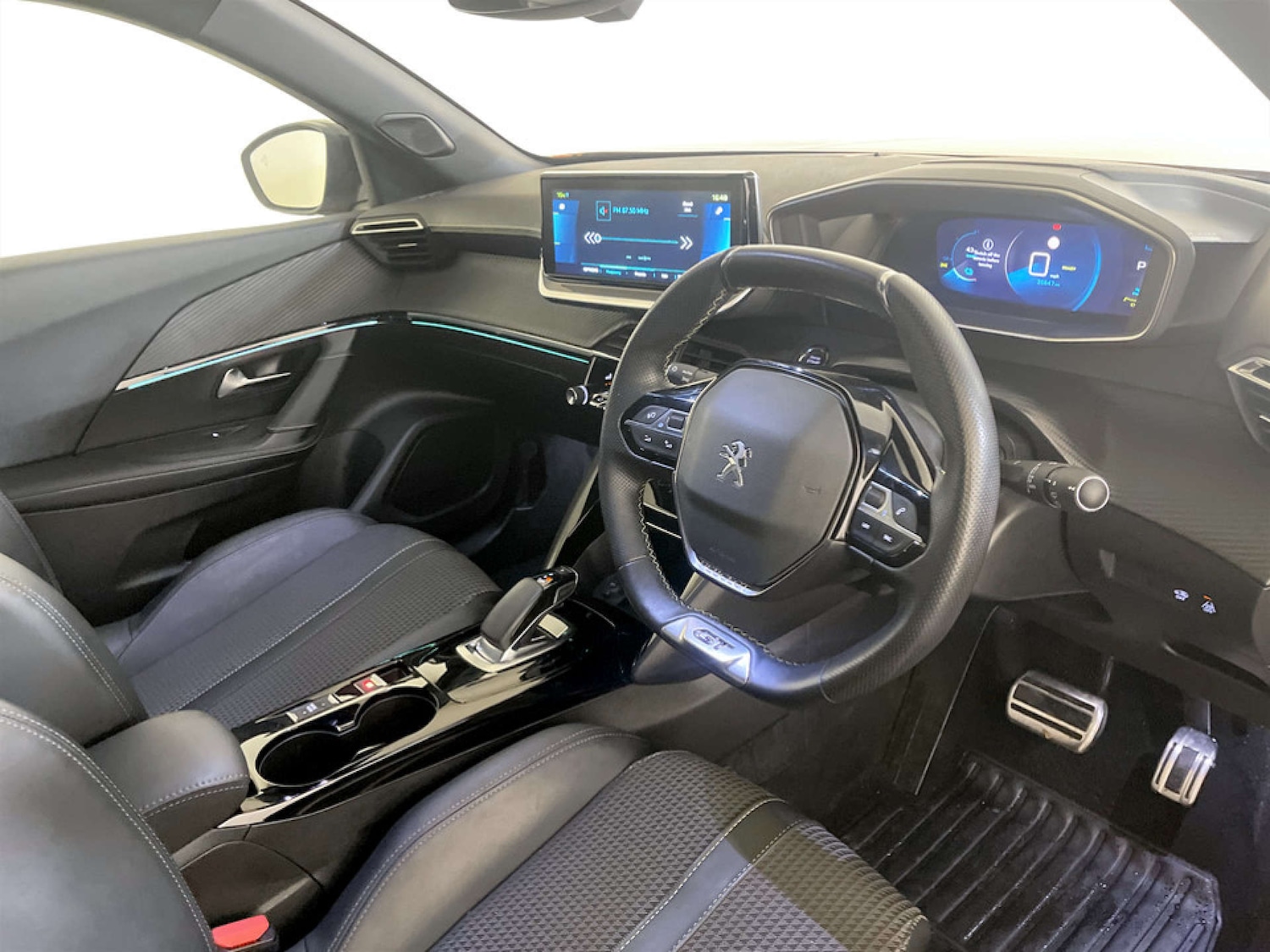 Used Peugeot 2008 2021 for sale - 77780956: Photo 16