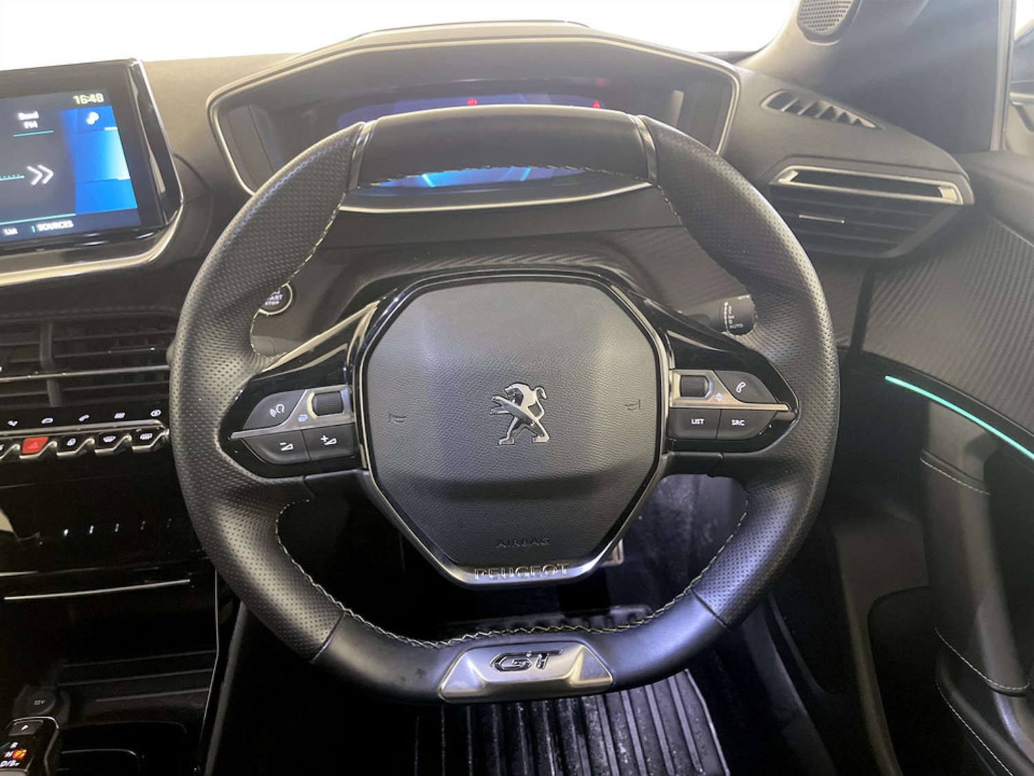 Used Peugeot 2008 2021 for sale - 77780956: Photo 17