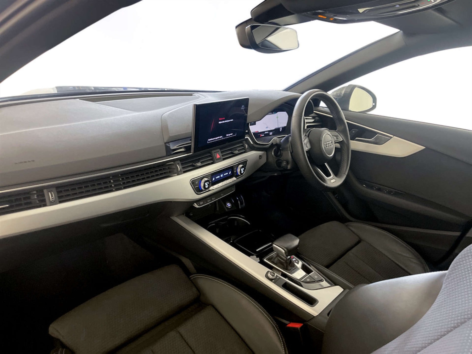 Used Audi A4 2022 for sale - 77185515: Photo 12