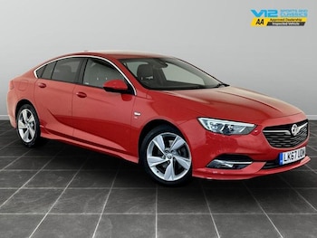 2017 - 2.0 Turbo D SRi Vx-line Nav 5dr