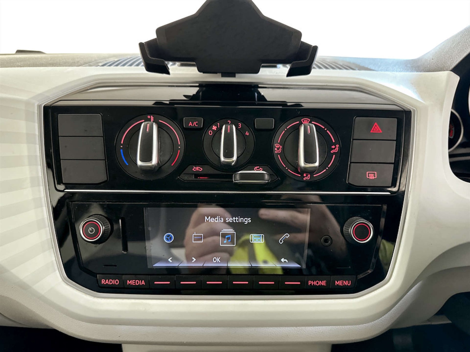 Used Volkswagen up! 2017 for sale - 77185586: Photo 18