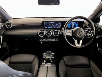Used Mercedes-Benz A-Class 2018 for sale - 75880896: Photo