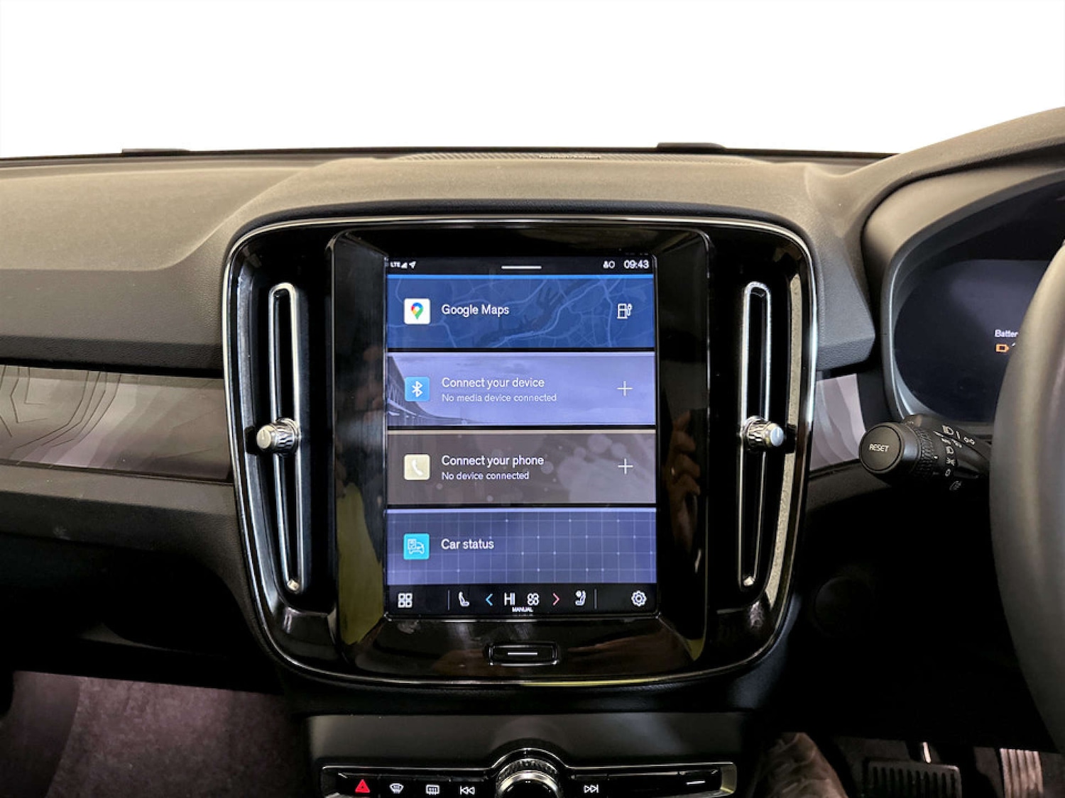 Used Volvo XC40 2023 for sale - 77185682: Photo 23