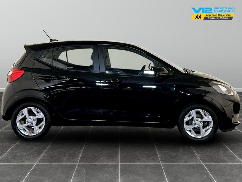 Used Hyundai i10 2023 for sale - 76452758: Photo 11