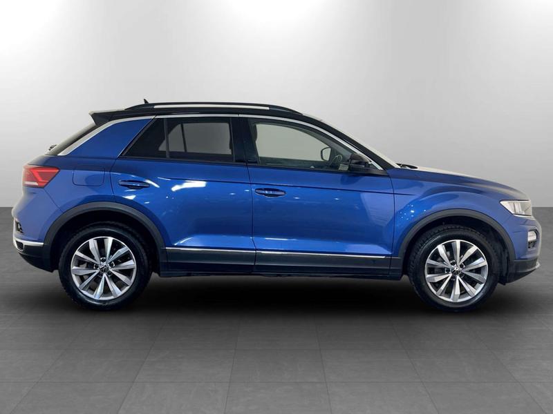 Used Volkswagen T-Roc 2020 for sale - 77048112: Photo 11