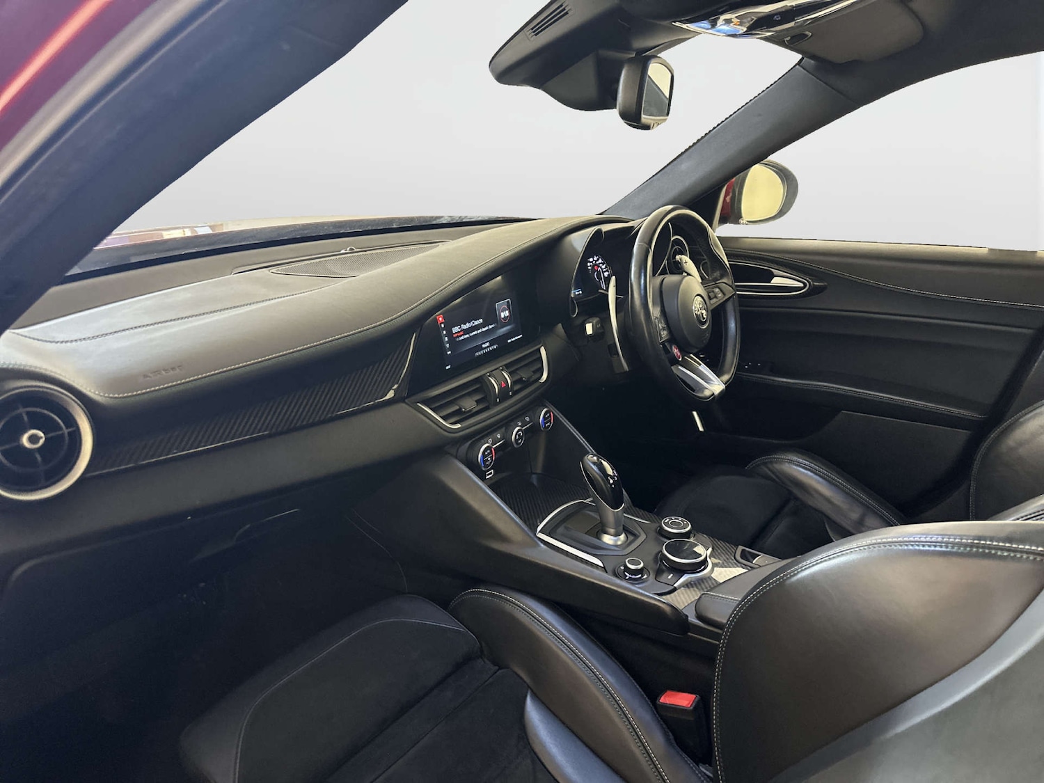 Used Alfa Romeo Giulia 2018 for sale - 77989868: Photo 12