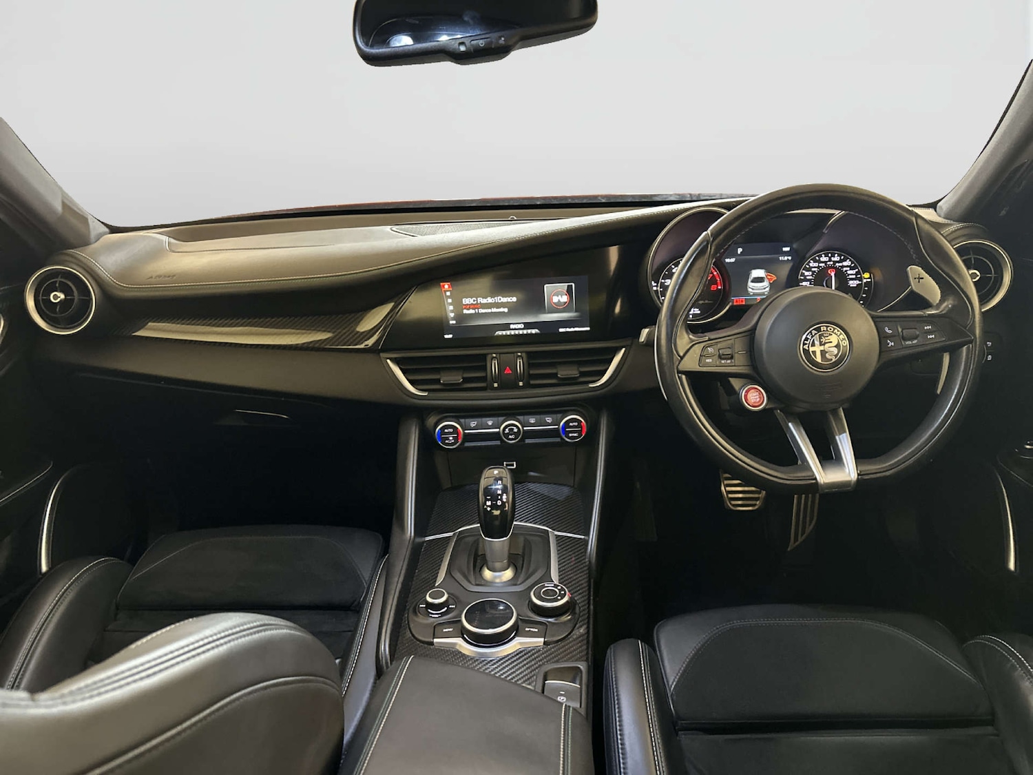 Used Alfa Romeo Giulia 2018 for sale - 77989868: Photo 3