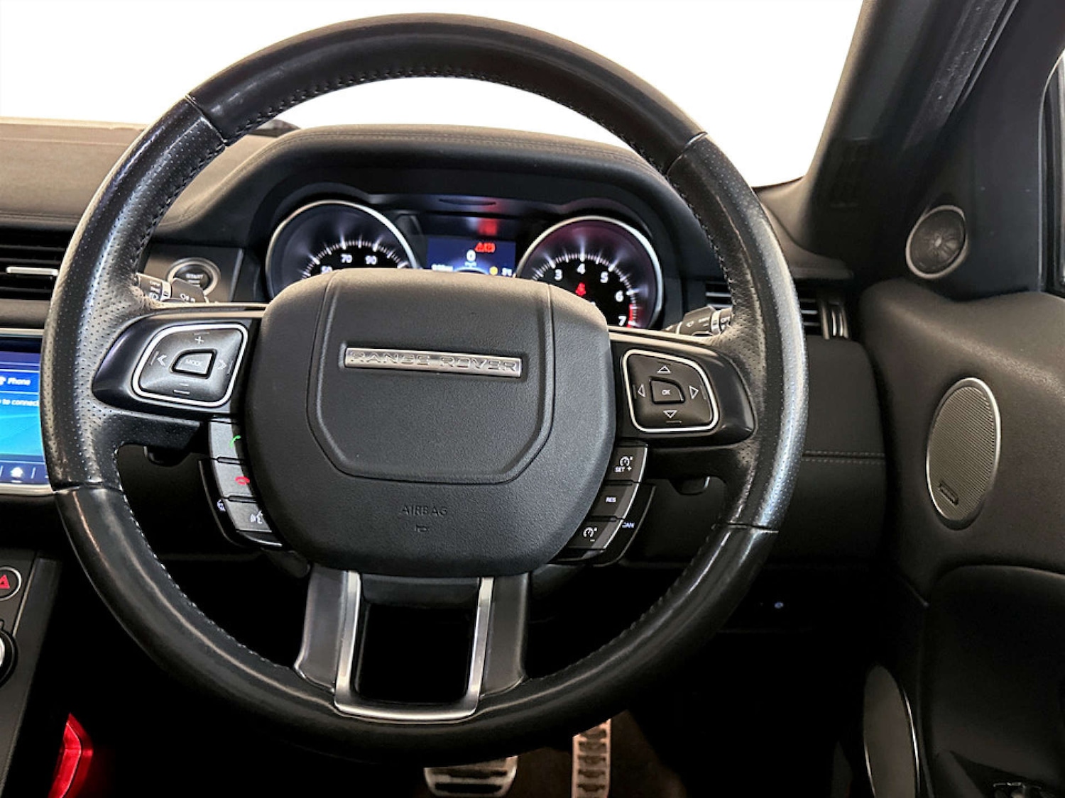 Used Land Rover Range Rover Evoque 2017 for sale - 77261385: Photo 17