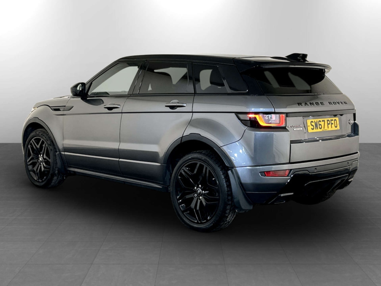 Used Land Rover Range Rover Evoque 2017 for sale - 77261385: Photo 8