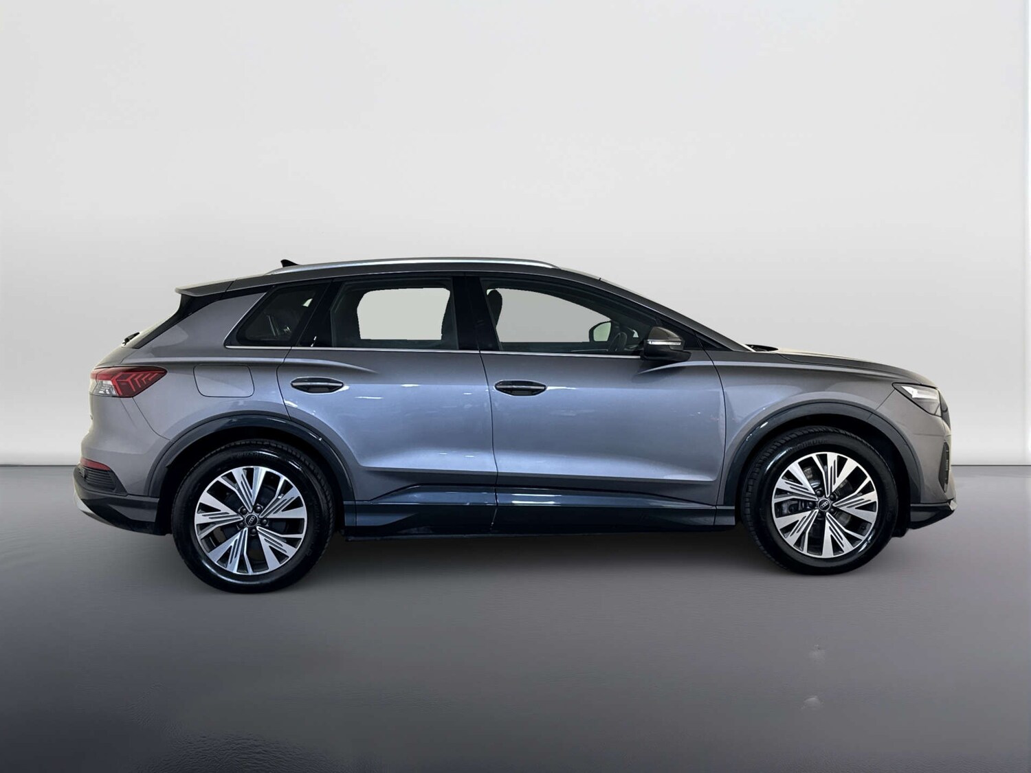 Used Audi Q4 e-tron 2025 for sale - 78223495: Photo 11