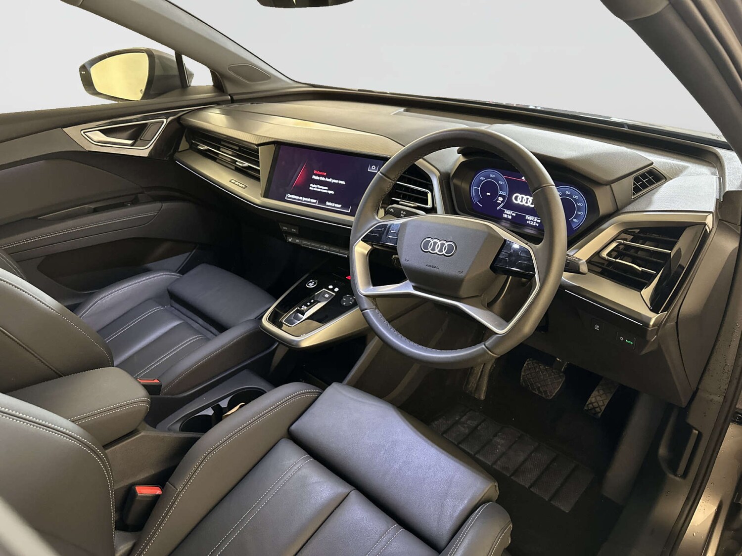 Used Audi Q4 e-tron 2025 for sale - 78223495: Photo 15