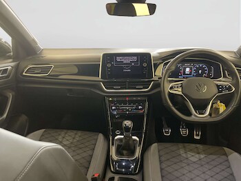 Used Volkswagen T-Roc 2023 for sale - 78392655: Photo